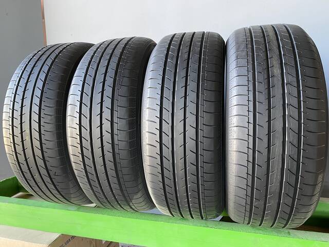 Б/У шины Yokohama Bluearth AE51 215/55 R17