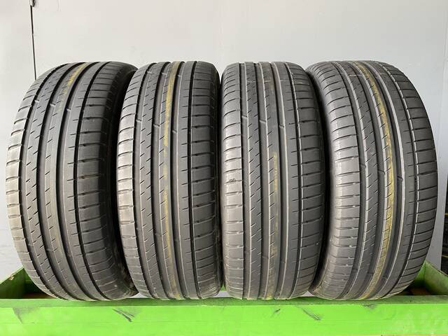 Б/У шины Michelin Pilot Sport 4 SUV 235/50 R20