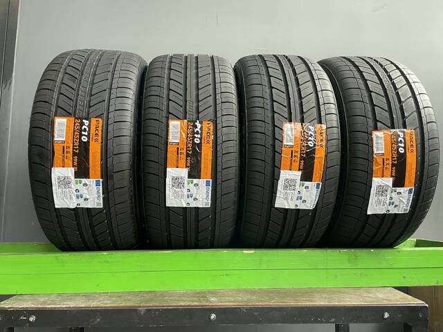 PACE PC10 245/45 R17